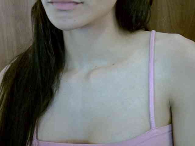 SkinnyKitty webcam