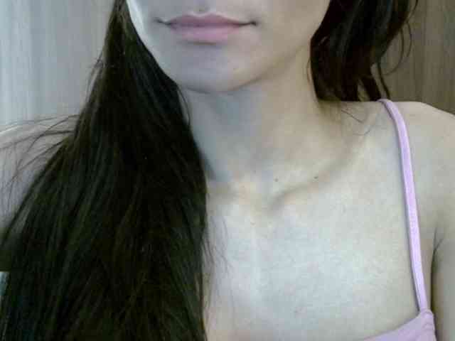 SkinnyKitty webcam