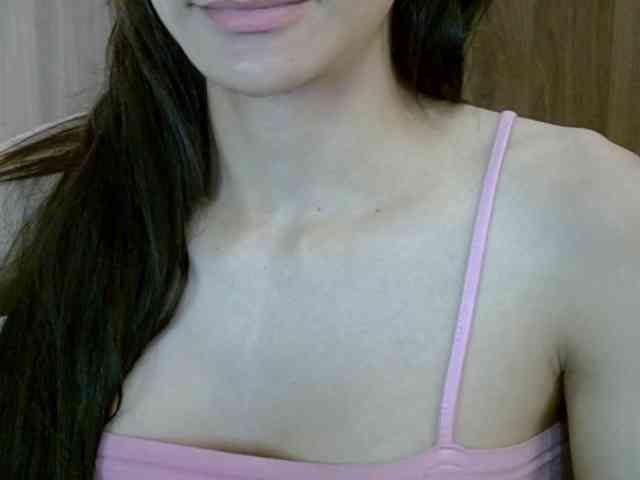 SkinnyKitty webcam