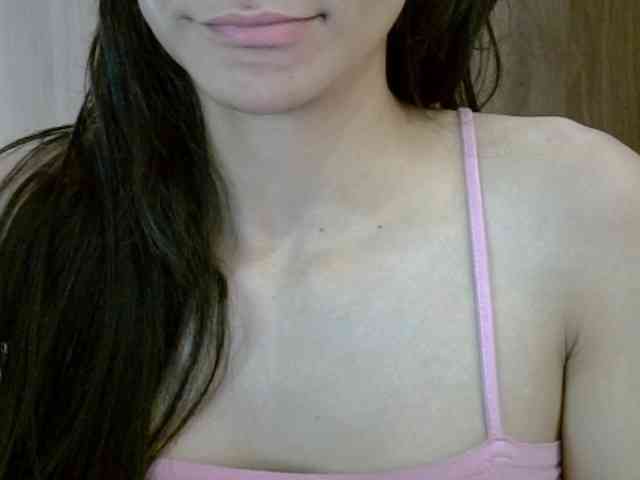 SkinnyKitty webcam