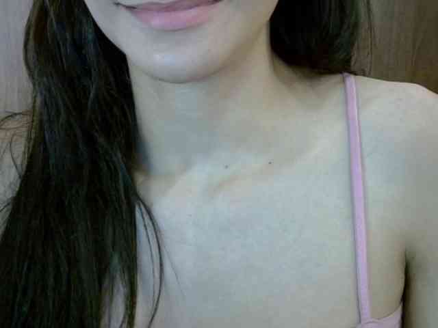 SkinnyKitty webcam