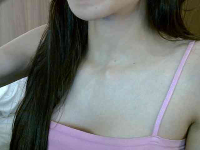 SkinnyKitty webcam