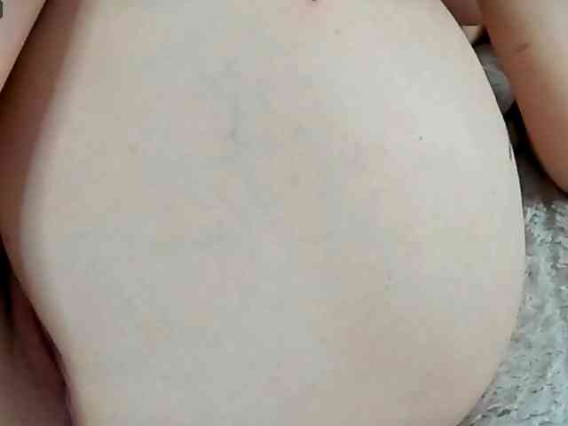 MayaCollins webcam