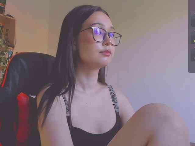 ShadowEva webcam