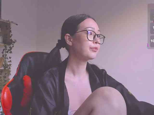ShadowEva webcam