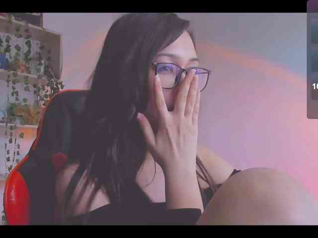 ShadowEva webcam
