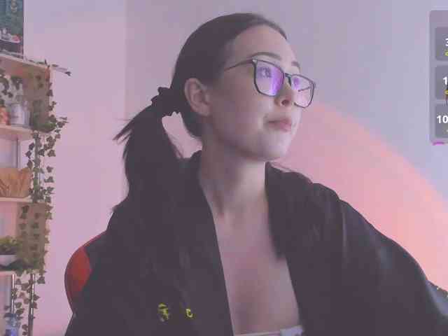 ShadowEva webcam
