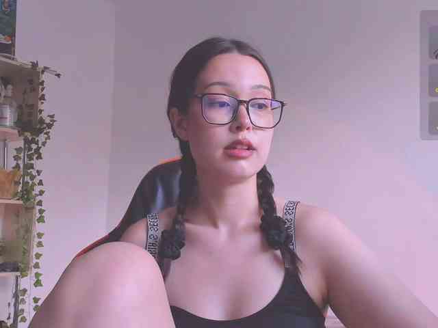 ShadowEva webcam