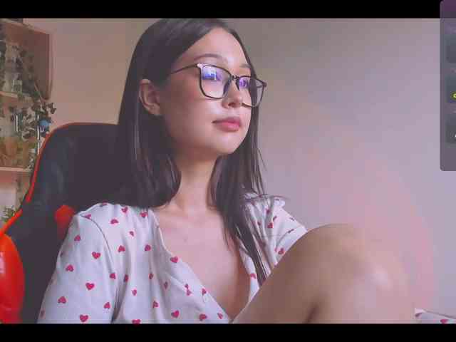 ShadowEva webcam