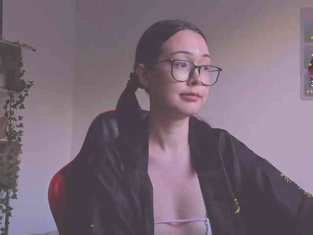 ShadowEva webcam