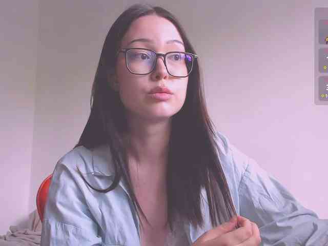 ShadowEva webcam