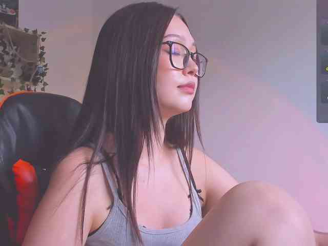 ShadowEva webcam