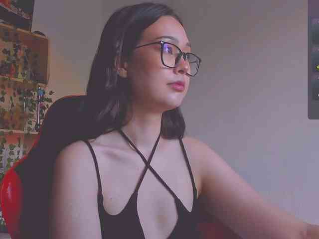 ShadowEva webcam