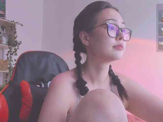 ShadowEva webcam