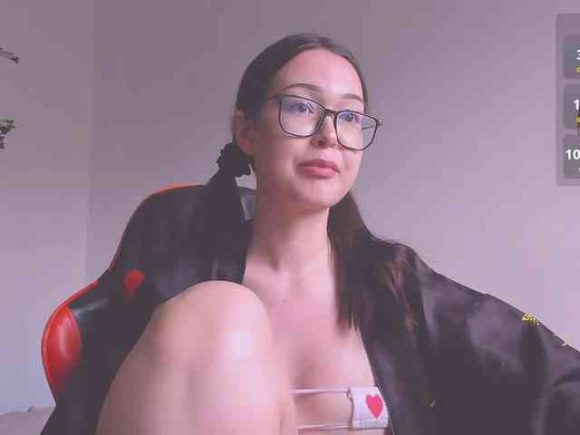 ShadowEva webcam