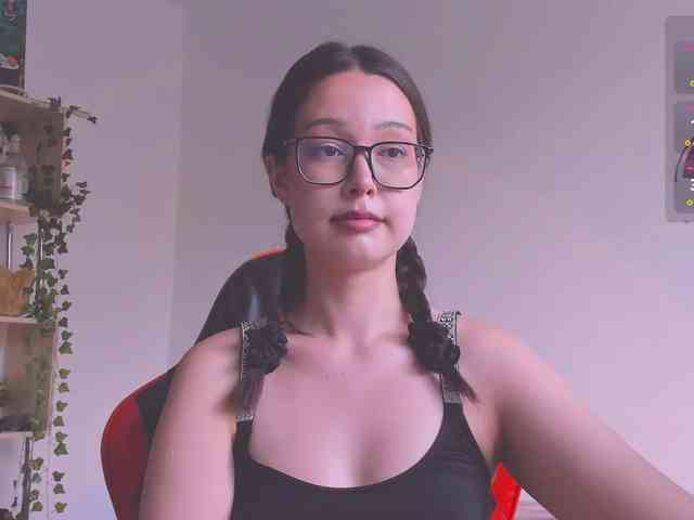 ShadowEva webcam