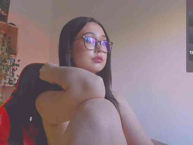 ShadowEva webcam
