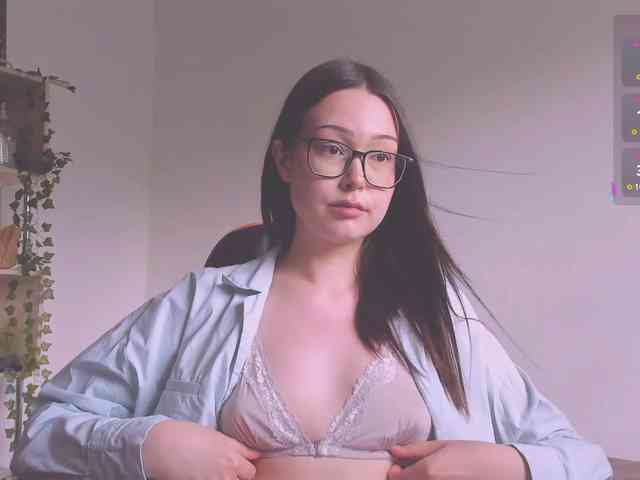 ShadowEva webcam