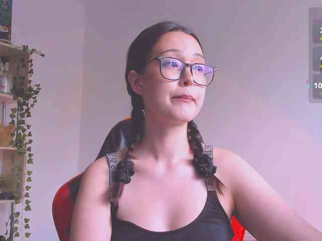 ShadowEva webcam