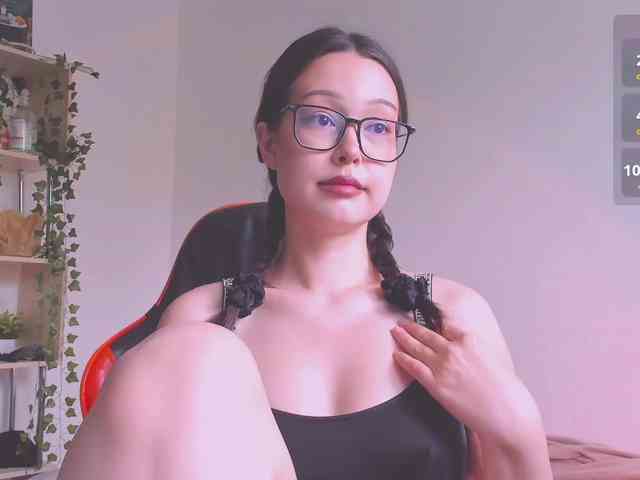 ShadowEva webcam