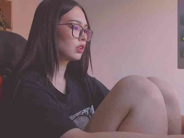 ShadowEva webcam