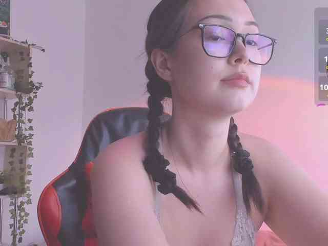 ShadowEva webcam