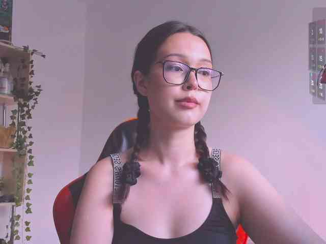 ShadowEva webcam