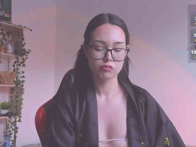 ShadowEva webcam
