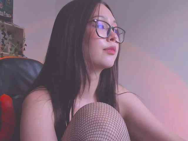ShadowEva webcam