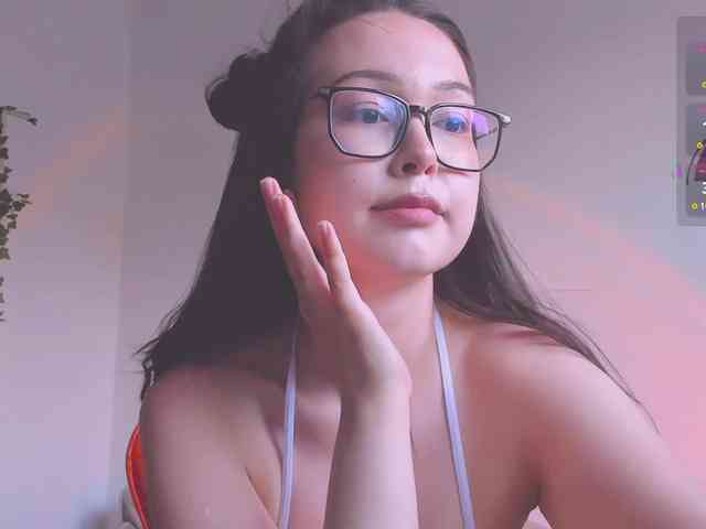 ShadowEva webcam