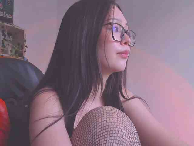 ShadowEva webcam