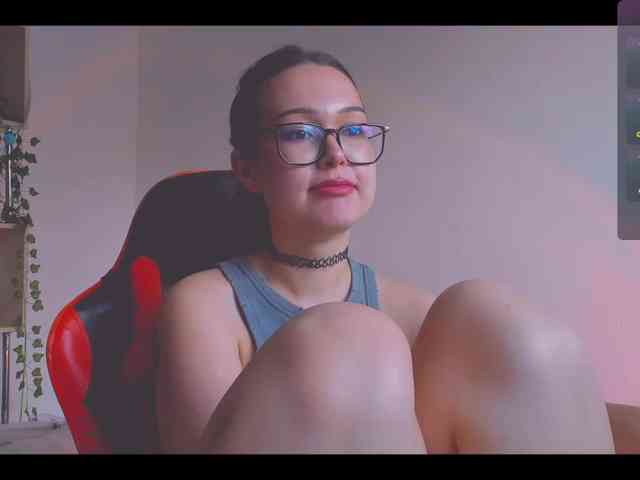 ShadowEva webcam