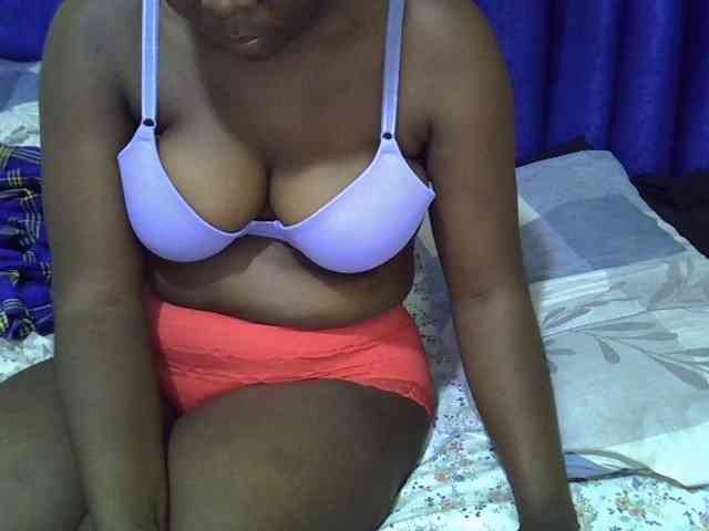 Lisanasmith22 webcam