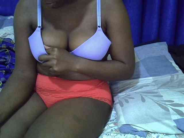 Lisanasmith22 webcam