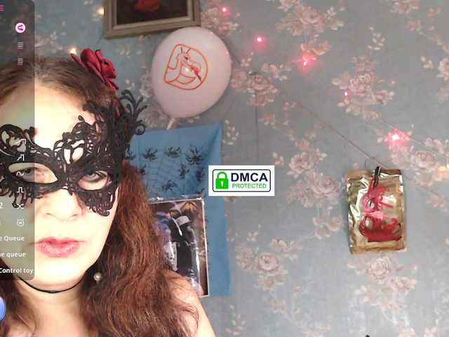 LucianaSanders – webcam model profile photo