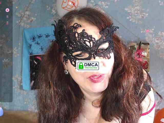 LucianaSanders webcam