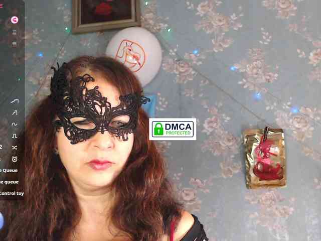 LucianaSanders webcam