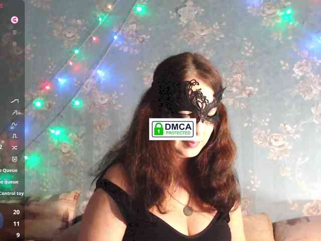 LucianaSanders webcam