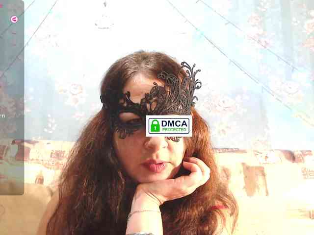 LucianaSanders webcam