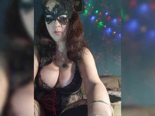 LucianaSanders webcam