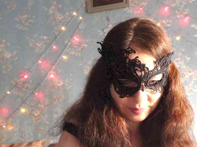 LucianaSanders webcam