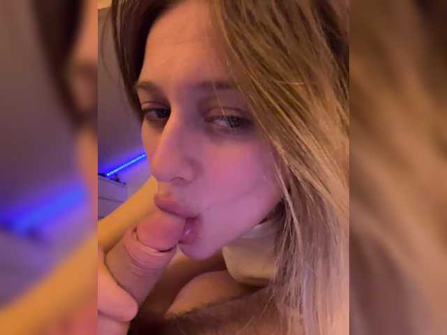 Sex chat gratuit in direct cu VibeSwet37 pe BongaCams