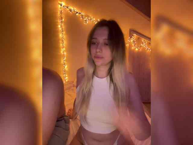 VibeSwet37 Live Webcam on BongaCams