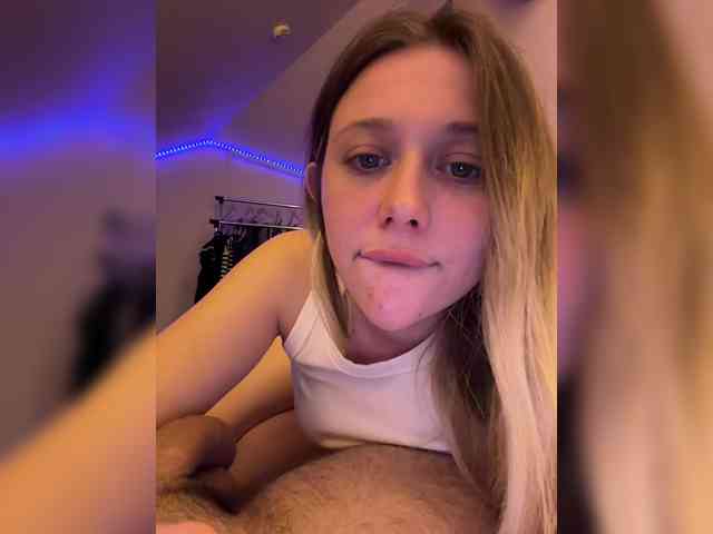 VibeSwet37 webcam