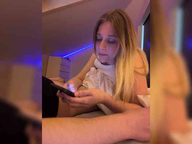 VibeSwet37 webcam