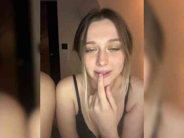 VibeSwet37 webcam