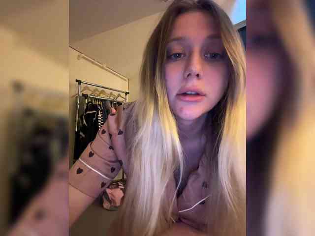 VibeSwet37 webcam