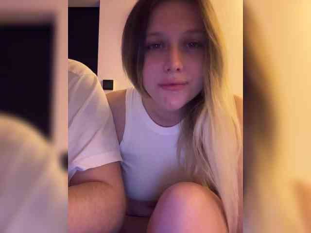 VibeSwet37 webcam