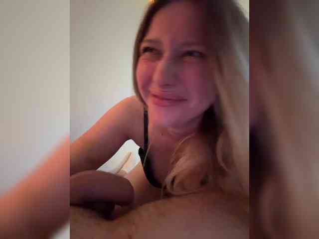 free naked webcam VibeSwet37