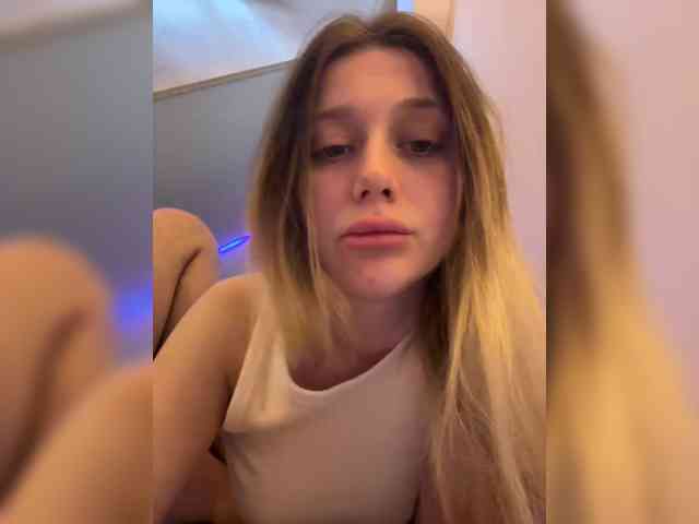 VibeSwet37 webcam